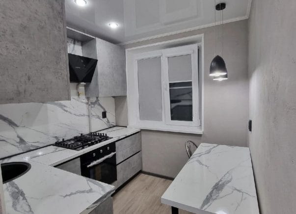 Угловая кухня Фисс 1,4х2,1 м