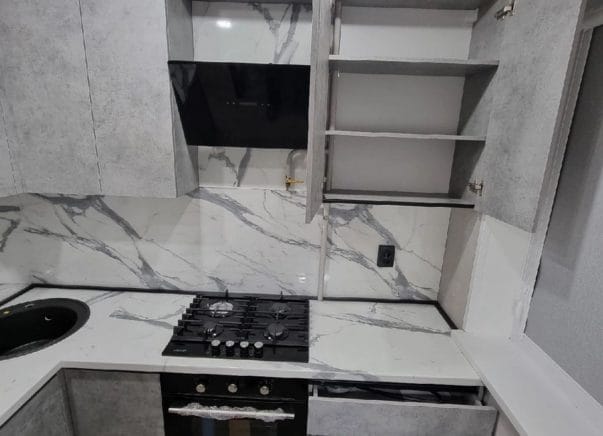 Угловая кухня Фисс 1,4х2,1 м