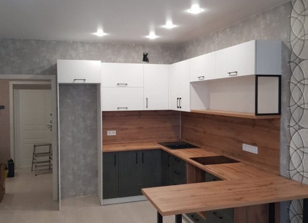 Кухня с барной стойкой Жаклин 2,3х3х1,7 м
