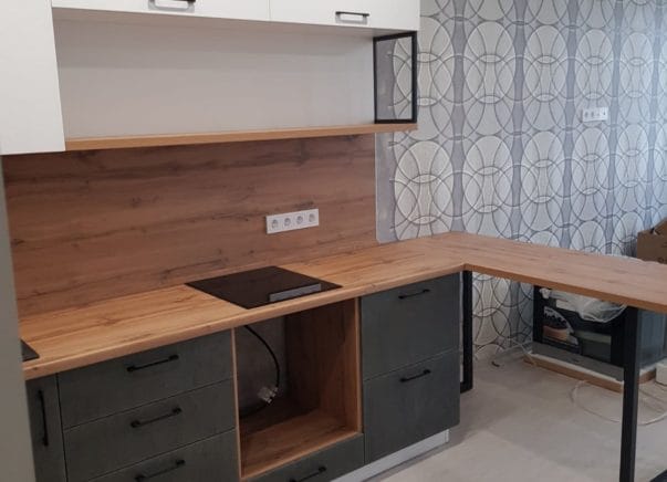 Кухня с барной стойкой Жаклин 2,3х3х1,7 м