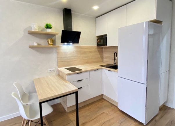 Кухня с барной стойкой Этери 1,2х2х1,4 м