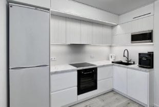 Угловая кухня Летиция 3х1,5 м
